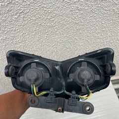 Dトラッカーxフロントカウル、ヘッドライトセットの画像