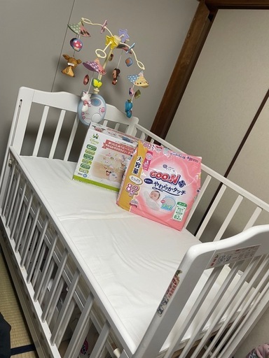 ベビーベッド