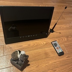 とても便利でお手軽♪ポータブルTV 14.1インチ　6000円の画像