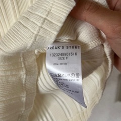 FREAK'S STORE 半袖トップス アイボリーの画像