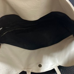 猫の顔のトートバッグの画像