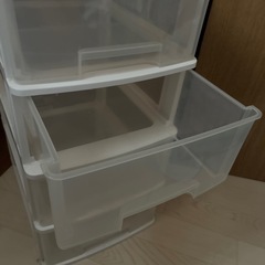 [取引決定] 4段ボックス 収納ケースの画像