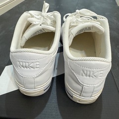 ナイキ　26cmスニーカー 白　NIKEの画像
