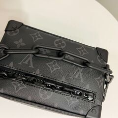 LOUIS VUITTON(ルイヴィトン) ショルダーバッグ モノグラムエクリプス(キャンバス) ミニソフトトランク M44735の画像
