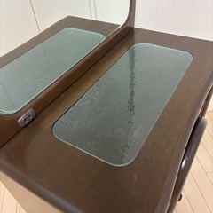 ドレッサー　椅子付きの画像