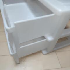 ２段引出 プラスチックーケース キャスター付の画像