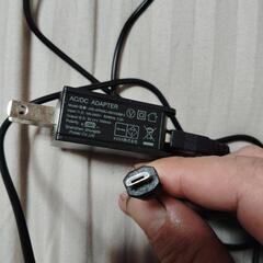 IQ ANKERA126310000mAh36Wh入力5V/2A出力5V/2.4Aモバイルバッテリー十AC/DCADAPTER十MicroUSBケーブル線の画像