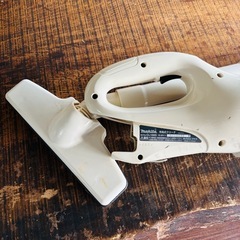 Makita CL100D 充電式クリーナーの画像