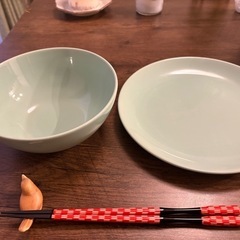 お皿セットの画像