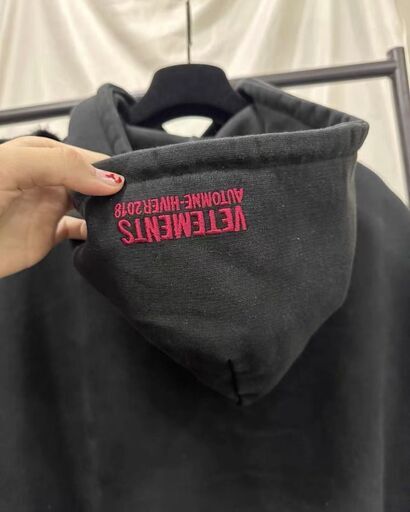 新品 VETEMENTS ラムシュタイン パーカー HOODIE Vetements Release Rammstein Hoodie – PAUSE Online | Men's Fashion