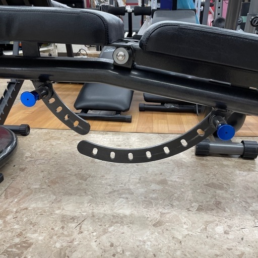 アジャスタブルベンチ トレーニング器具