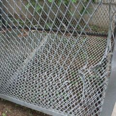 🔴＜処分１万円＞🔴スチール製ゴミ箱（難あり）カラス避けに如何ですかの画像