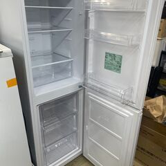 リサイクルショップどりーむ荒田店　No4359 大き目２ドア冷蔵庫　２０２５年製！　２３０L　ほぼ未使用！ 自動霜取り機能が便利♪　アイリスオーヤマ　定価約６．５円　超美品♪の画像