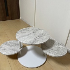 美品　東京インテリア　サイドテーブル　ラウンドテーブルの画像
