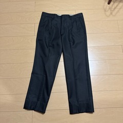 着用3回未満　ズボン　セーター　半袖　シャツの画像