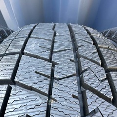 
165/65R14 ダンロップ　ウインターマックス03 イボ付きの画像