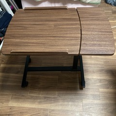 サイドテーブル　キャスター付きの画像