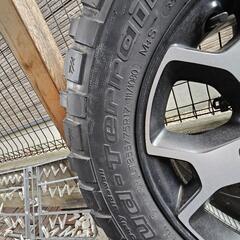 JEEPラングラールビコン純正アルミホイールタイヤ1本の画像