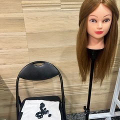 人毛100% ヘッド　クランプ　ヘアセット　スタンド　マネキン　の画像