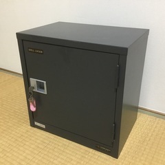 金庫　鍵付き　スチール金庫　shell lockerの画像