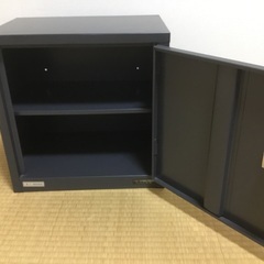 金庫　鍵付き　スチール金庫　shell lockerの画像