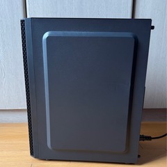 ゲーミングPC パソコンの画像