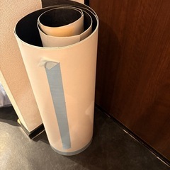 クッションフロア　ブラック　大理石？調　サイズバラバラの画像