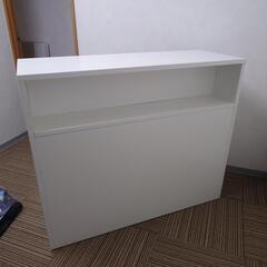 カウンター　受付カウンターの画像