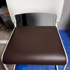 ほぼ新品 オフィス用チェアの画像