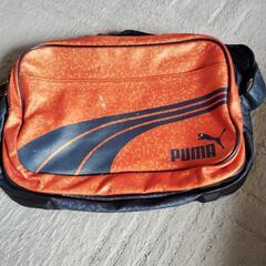 プーマ　肩掛けバッグの画像
