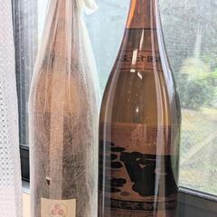 ■薩摩司黄麹終売・六代目百合35度1800ml【さつま司酒造・塩田酒造】2本組の画像