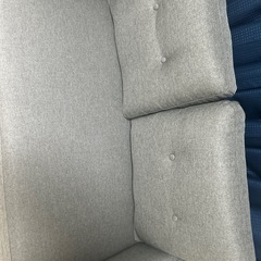 ソファー
の画像