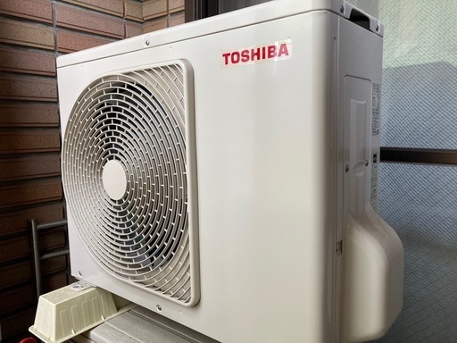 東芝 ルームエアコン RAS-2214TM(W)／6畳用／良品