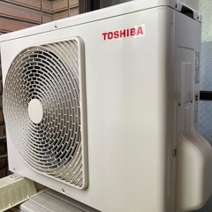 東芝 ルームエアコン RAS-2214TM(W)／6畳用／良品の画像