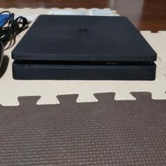 PS4  本体　CUH-2200Aの画像