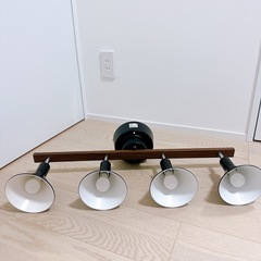 【美品】4灯シーリングライト ブラック×木目の画像
