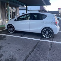 トヨタ　アクア　ハイブリッド　足　車検有りの画像