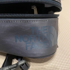 THE NORTH FACE　肩掛けカバンの画像