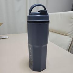 新品水筒型電気ケトルの画像