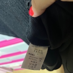 黒　トップスの画像