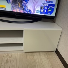 テレビボードの画像