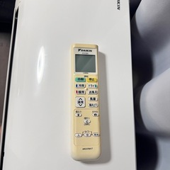 DAIKIN 8畳用、 2020年製、取り付け工事込み。の画像