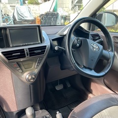 トヨタ　iQの画像