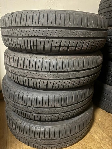 ミシュラン 155/65 R14 タイヤ 4本セット と、純正 日産ホイールキャップ を販売します。