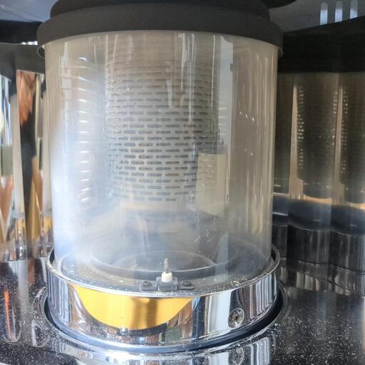 動作品 コロナ 22年製 煙突式ストーブ SV-70BSN 木造18〜28畳