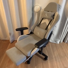 【大人可愛い スエード調ゲーミングチェア】8000円の画像