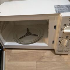 【無料】電子レンジ ARE-179-5 ホワイトの画像