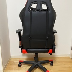 ゲーミングチェアの画像