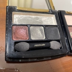 アイシャドウ　の画像