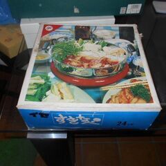 すき焼き鍋の画像